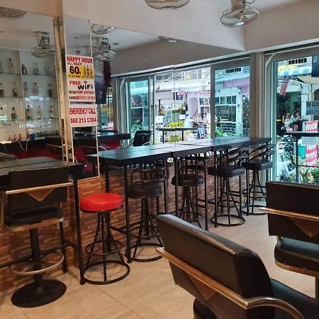 Big Moose Pattaya Hotel Ngoại thất bức ảnh